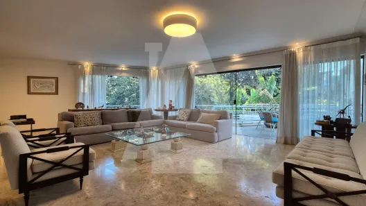 Casa com 5 Quartos à venda, 900m² no Pacaembu, São Paulo