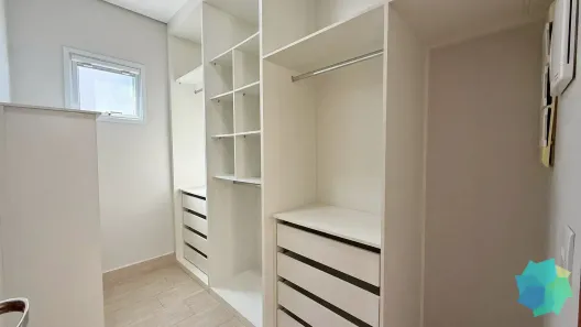 Sobrado com 4 Quartos à venda, 256m² no Parque Barnabé, Indaiatuba