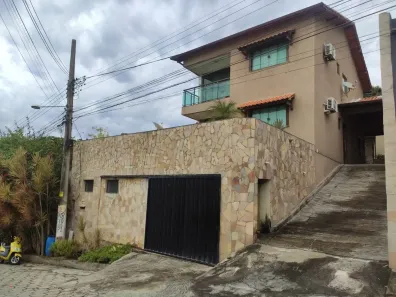 Casa de Condomínio com 3 Quartos à venda, 257m² no Peró, Cabo Frio