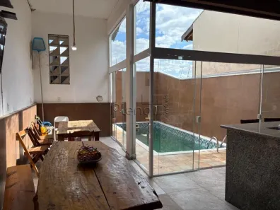 Sobrado com 3 Quartos à venda, 337m² no Jardim Eulina, Campinas