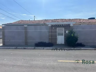 Casa com 5 Quartos à venda, 250m² no Cristo Rei, Várzea Grande