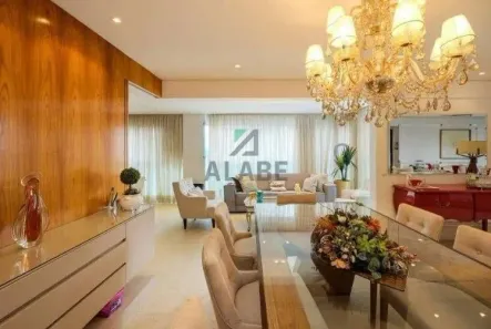Apartamento com 3 Quartos à venda, 210m² no Vila Olímpia, São Paulo