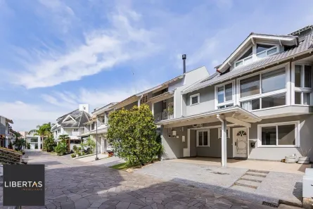 Casa de Condomínio com 4 Quartos à venda, 308m² no Sarandi, Porto Alegre