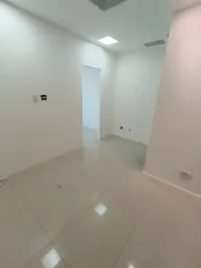 Sala Comercial à venda, 35m² no Caminho das Árvores, Salvador