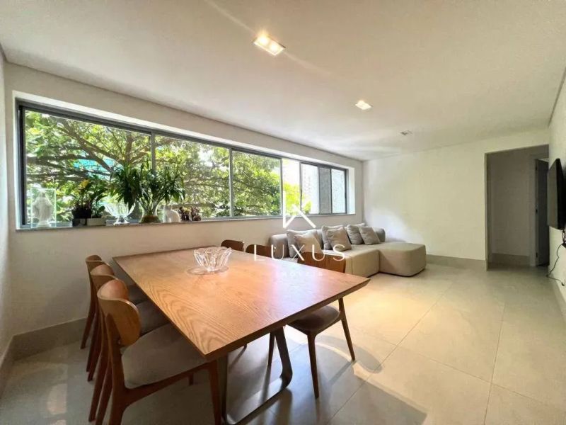 Apartamento com 3 quartos — Lourdes, Belo Horizonte