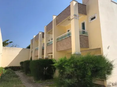 Casa de Condomínio com 3 Quartos à venda, 120m² no Maraponga, Fortaleza