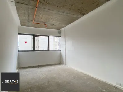 Sala Comercial à venda, 25m² no São Sebastião, Porto Alegre