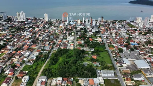 Lote/Terreno à venda, 33000m² no , Balneário Piçarras