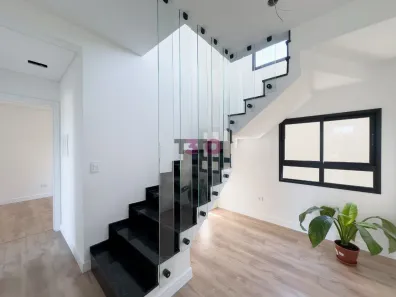 Sobrado com 3 Quartos à venda, 145m² no Boqueirão, Curitiba