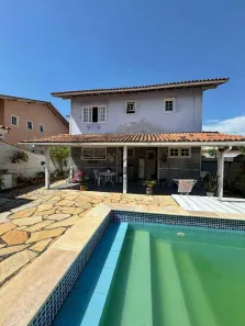 Casa com 4 Quartos à venda, 200m² no Maravista, Niterói