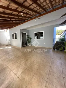 Casa com 4 Quartos à venda, 200m² no Independência, Montes Claros