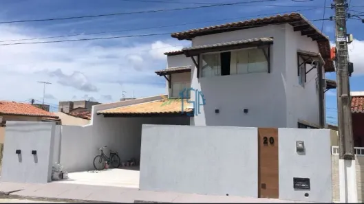 Casa com 5 Quartos à venda, 206m² no Santos Reis, Parnamirim