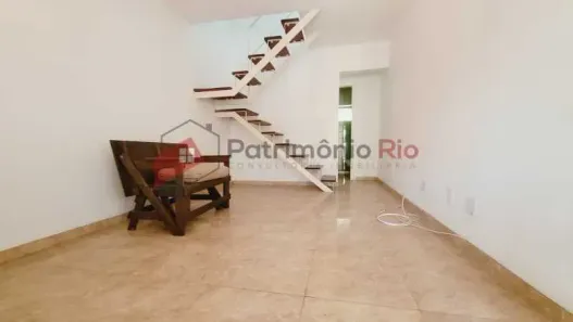 Casa de Condomínio com 2 Quartos à venda, 60m² no Pavuna, Rio de Janeiro