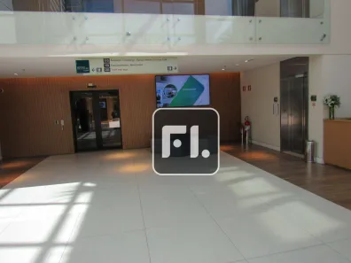 Sala Comercial para alugar, 244m² no Alphaville Empresarial, Barueri