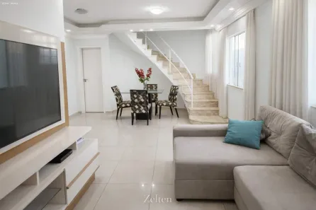 Casa com 4 Quartos à venda, 217m² no Lagoa, Macaé
