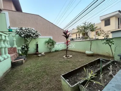 Sobrado com 3 Quartos à venda, 121m² no Vila Irmãos Arnoni, São Paulo