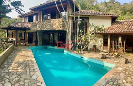 Casa com 5 Quartos à venda, 500m² no Ferradura, Armação dos Búzios