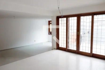 Casa com 3 Quartos à venda, 250m² no Parque Continental, São Paulo