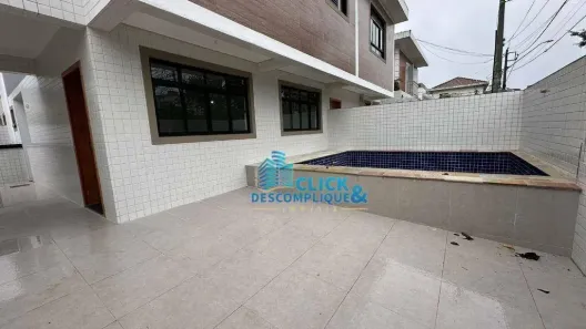 Sobrado com 3 Quartos à venda, 140m² no Vila Belmiro, Santos