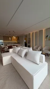 Apartamento com 3 Quartos para alugar, 140m² no Centro, Balneário Camboriú
