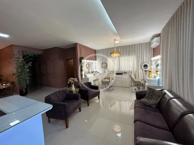 Sobrado com 5 Quartos à venda, 270m² no Novo Mundo, Uberlândia