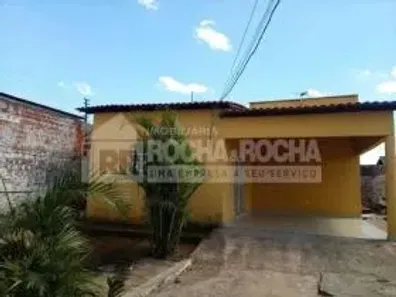 Casa com 3 Quartos à venda, 144m² no Flores, Timon
