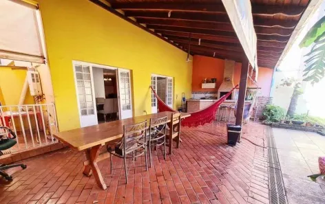 Casa com 4 Quartos à venda, 303m² no Vila Giunta, Bauru