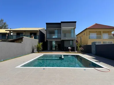 Casa com 4 Quartos à venda, 250m² no Chácara Glória, Itanhaém