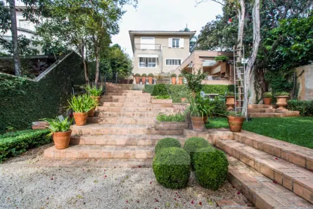 Casa com 3 Quartos à venda, 320m² no Pacaembu, São Paulo