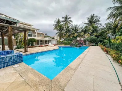 Casa com 4 Quartos para alugar, 600m² no Camboinhas, Niterói