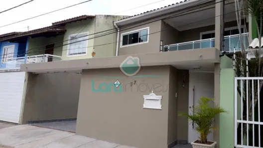 Casa com 4 Quartos à venda, 300m² no Granja dos Cavaleiros, Macaé
