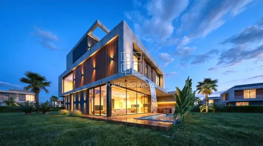 Casa de Condomínio com 4 Quartos à venda, 510m² no Xaxim, Curitiba