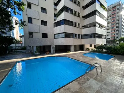 Apartamento com 3 Quartos para alugar, 162m² no Meireles, Fortaleza