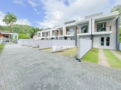 Casa com 2 Quartos à venda, 75m² no Velha Central, Blumenau