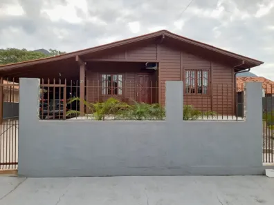 Casa com 3 Quartos à venda, 170m² no Praia de Fora, Palhoça