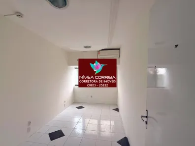 Sala Comercial à venda, 110m² no Caminho das Árvores, Salvador