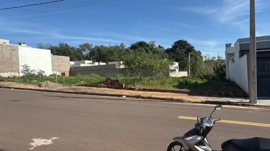 Lote/Terreno à venda, 220m² no Jardim Itacaré, Presidente Prudente
