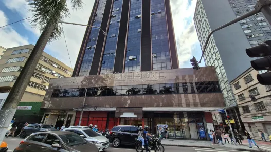 Sala Comercial à venda, 111m² no Centro, Curitiba
