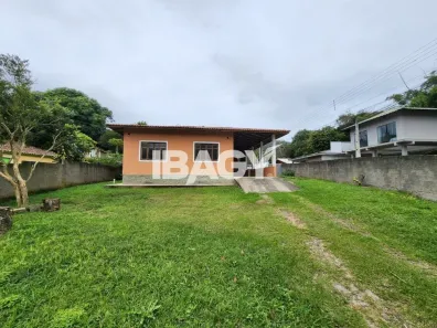 Casa com 3 Quartos para alugar, 110m² no Ratones, Florianópolis