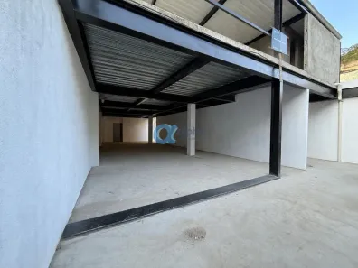 Ponto Comercial com 1 Quarto para alugar, 231m² no Bingen, Petrópolis