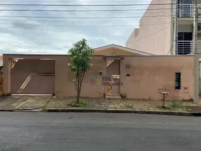 Casa com 2 Quartos à venda, 226m² no Cariobinha, Americana