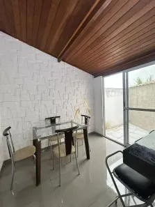 Casa de Condomínio com 2 Quartos para alugar, 95m² no da Luz, Nova Iguaçu