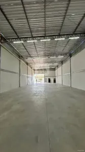 Galpão/Depósito/Armazém com 1 Quarto à venda, 355m² no Marta Helena, Uberlândia