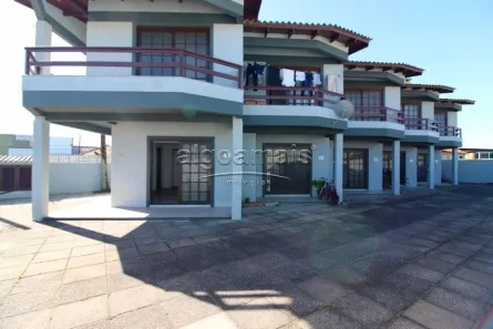 Sobrado com 2 Quartos à venda, 65m² no , Xangri-lá