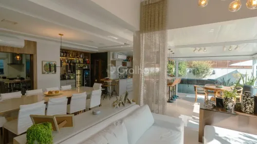 Casa com 5 Quartos à venda, 475m² no Jurerê, Florianópolis