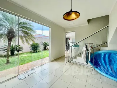 Casa com 4 Quartos à venda, 367m² no Presidente Roosevelt, Uberlândia