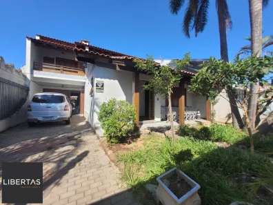 Casa com 4 Quartos à venda, 332m² no Camaquã, Porto Alegre