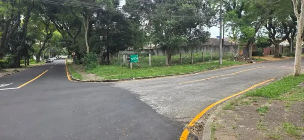 Lote/Terreno para alugar, 600m² no Água Verde, Curitiba