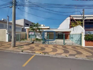 Casa com 3 Quartos à venda, 260m² no Taquaral, Campinas