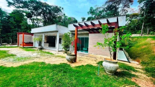 Casa de Condomínio com 3 Quartos à venda, 180m² no Condomínio Nossa Fazenda, Esmeraldas